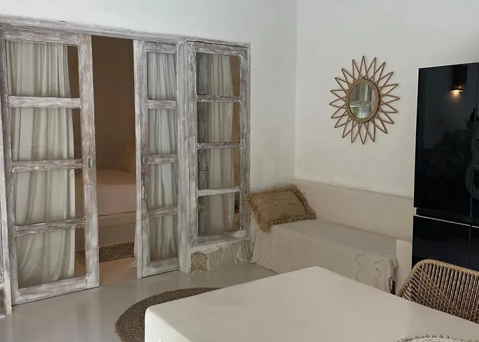 Villa Tropical 2br Private W Pool Near Pererenan Beach, Canggu (Bali)